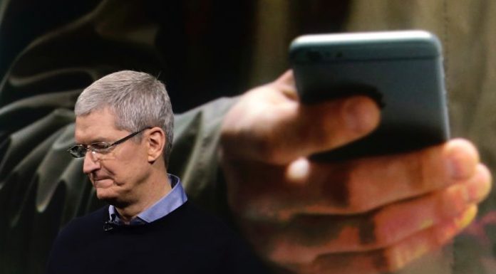 Apple becomes first company to reach $1 trillion market cap in historic milestone
