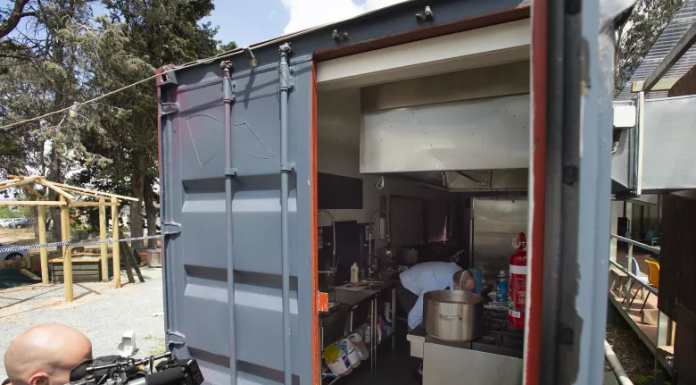 Young chefs injured in pop-up kitchen blast in Canberra